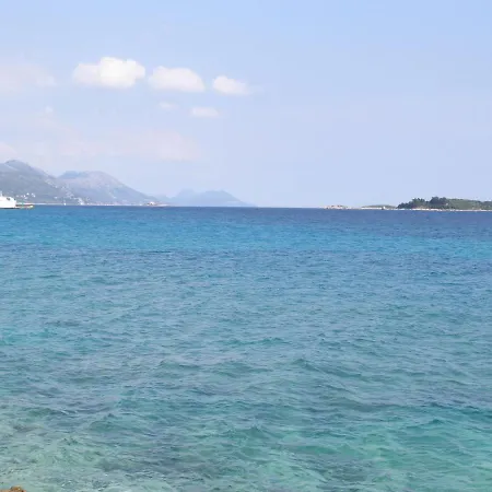 Meridiana-6 By Interhome