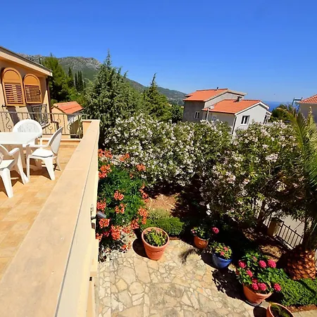 Apartmán Meridiana-6 By Interhome *